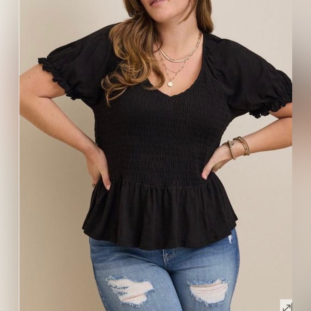 NWT - Smocked Short Sleeve Babydoll Top.